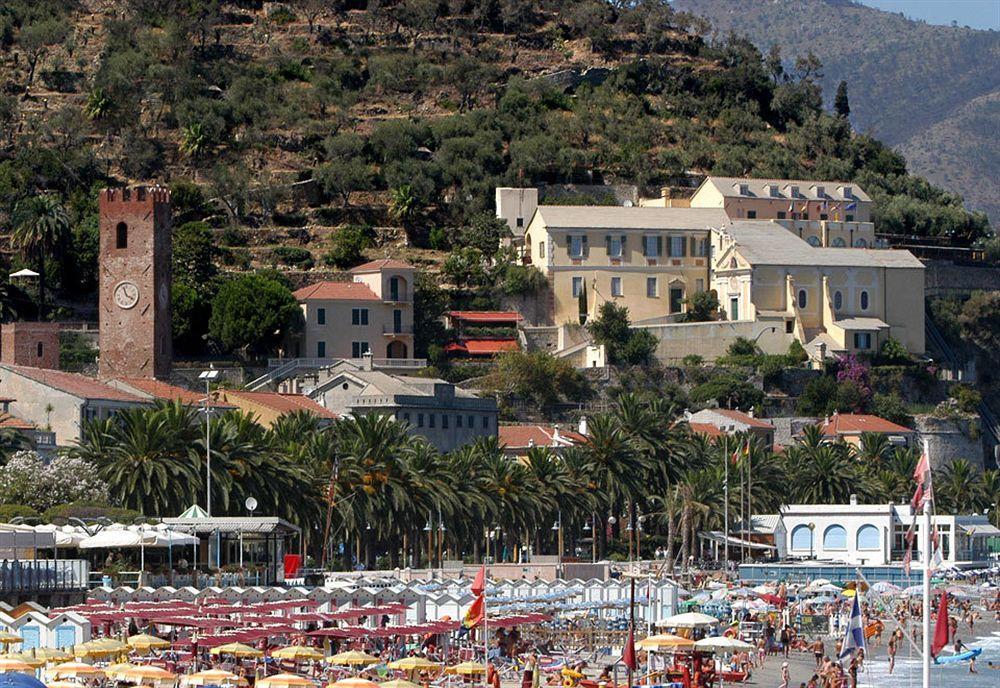 Palazzo Vescovile Hotel Noli Eksteriør bilde